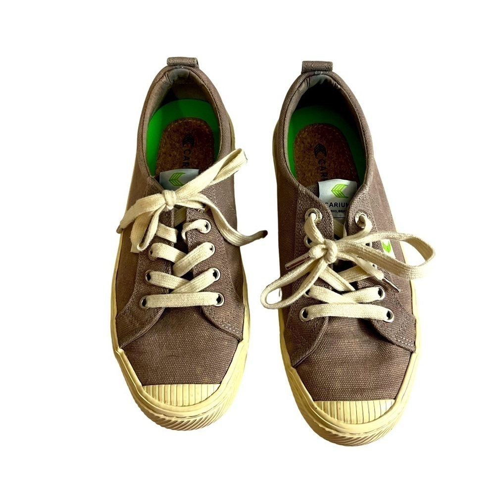 Cariuma OCA Low Sustainable Sneaker